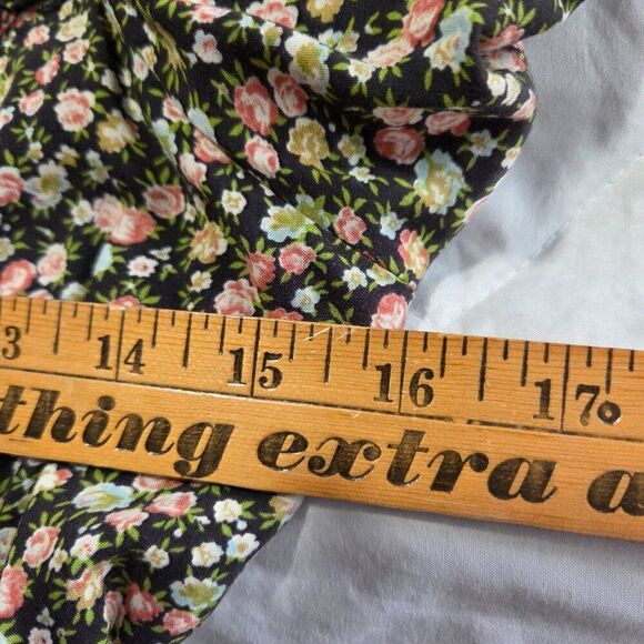 NEVER WORN DRESS FORUM RUCHED SMOCKED DITSY FLORAL BOHO TOP SIZE M - Picture 12 of 13